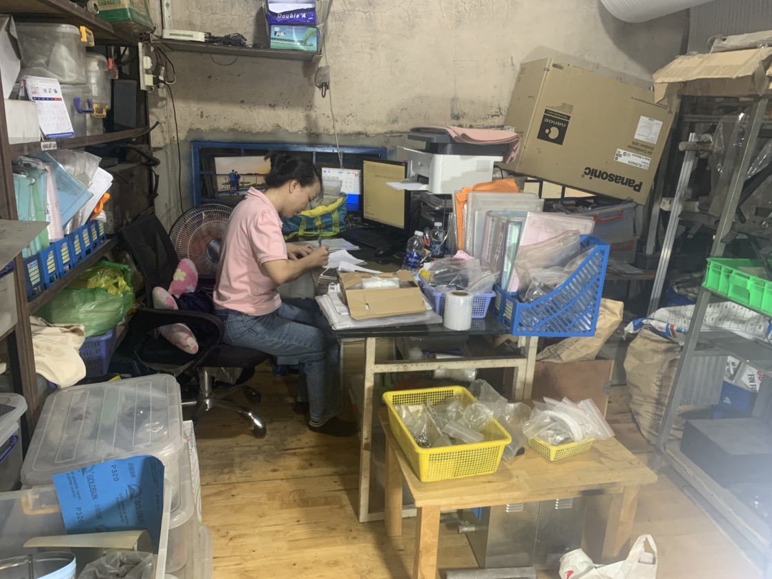 Accountant workspace.jpg